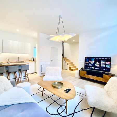 Velvet - Best Keys - Maison Duplex Elegante - Plein Centre Ville - Deco Minimaliste & Cosy - Literie Haut De Gamme - 2 Chambres Separees - Lit Queen Size & 1 Canape Convertible - Smart Tv - Wifi Fibre - Check-In Autonome Sens Buitenkant foto