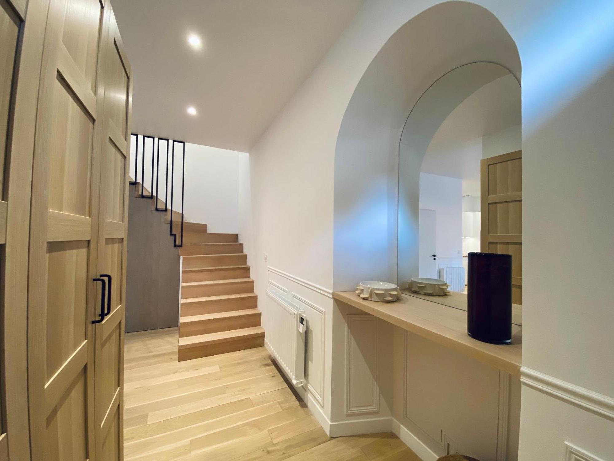 Velvet - Best Keys - Maison Duplex Elegante - Plein Centre Ville - Deco Minimaliste & Cosy - Literie Haut De Gamme - 2 Chambres Separees - Lit Queen Size & 1 Canape Convertible - Smart Tv - Wifi Fibre - Check-In Autonome Sens Buitenkant foto