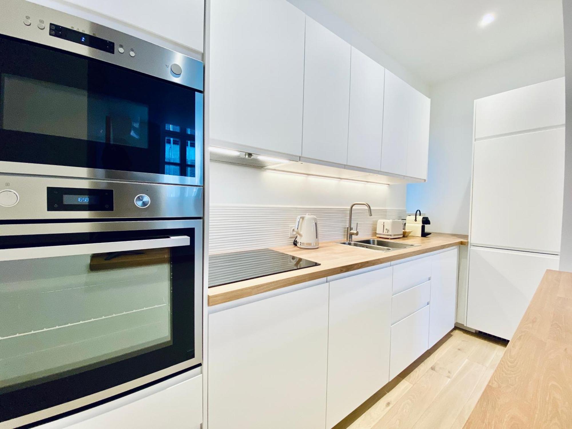 Velvet - Best Keys - Maison Duplex Elegante - Plein Centre Ville - Deco Minimaliste & Cosy - Literie Haut De Gamme - 2 Chambres Separees - Lit Queen Size & 1 Canape Convertible - Smart Tv - Wifi Fibre - Check-In Autonome Sens Buitenkant foto